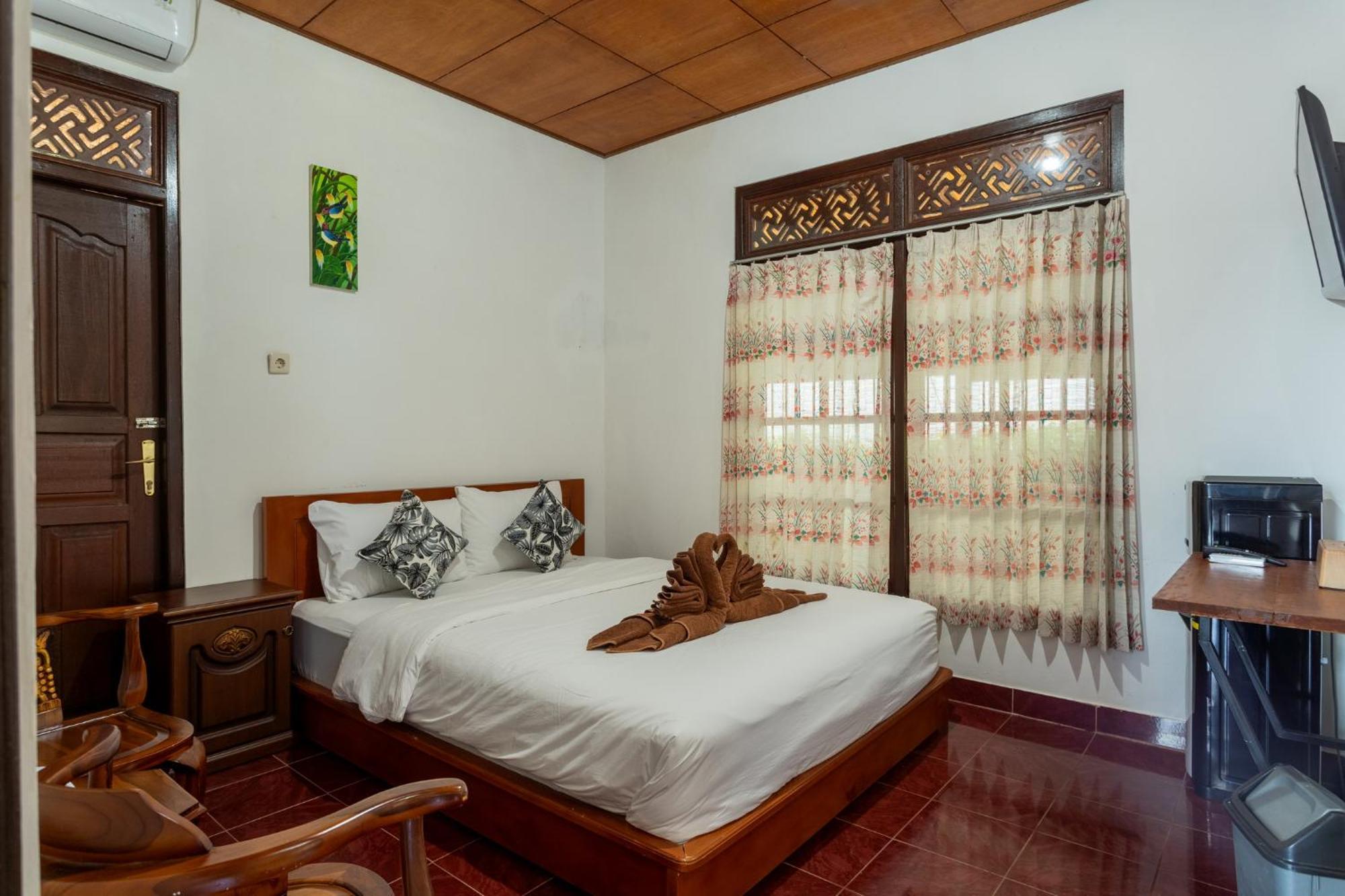 Pondok Hari Baik Balian Buitenkant foto