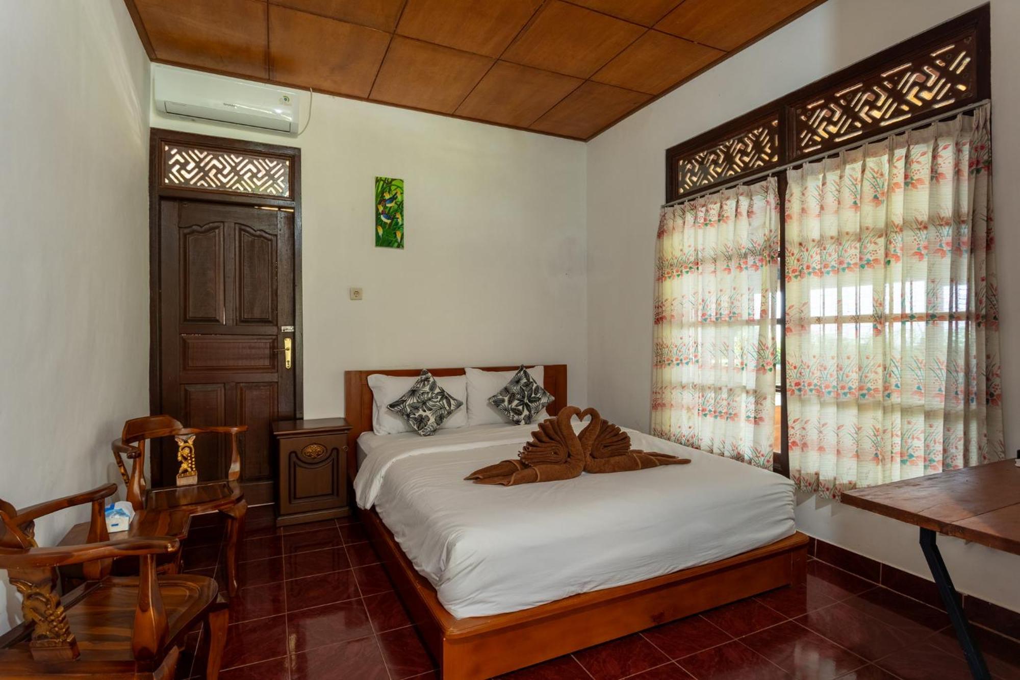 Pondok Hari Baik Balian Buitenkant foto