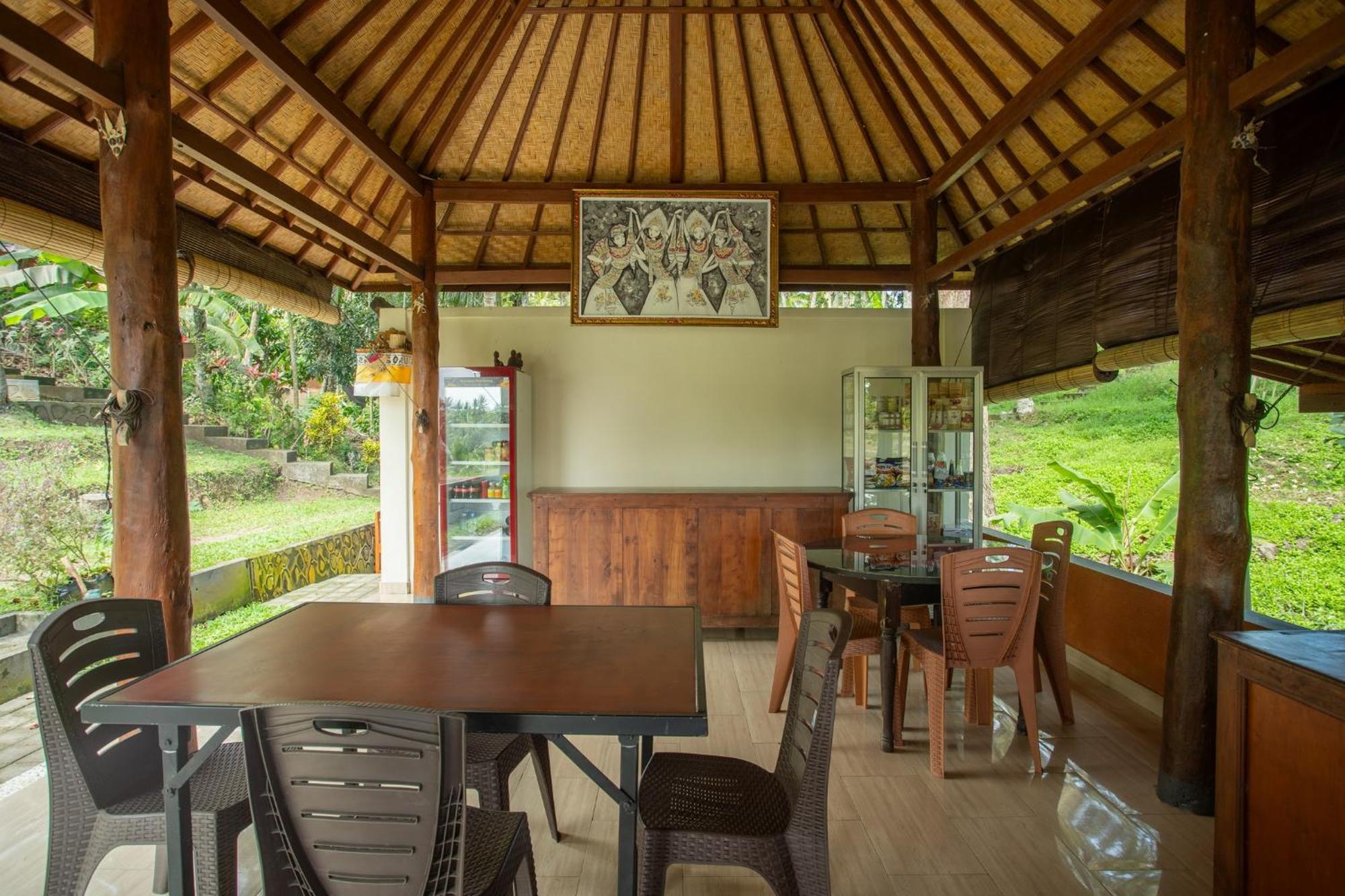 Pondok Hari Baik Balian Buitenkant foto