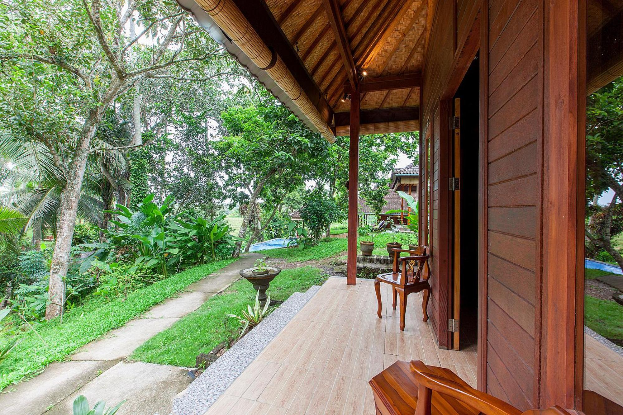 Pondok Hari Baik Balian Buitenkant foto