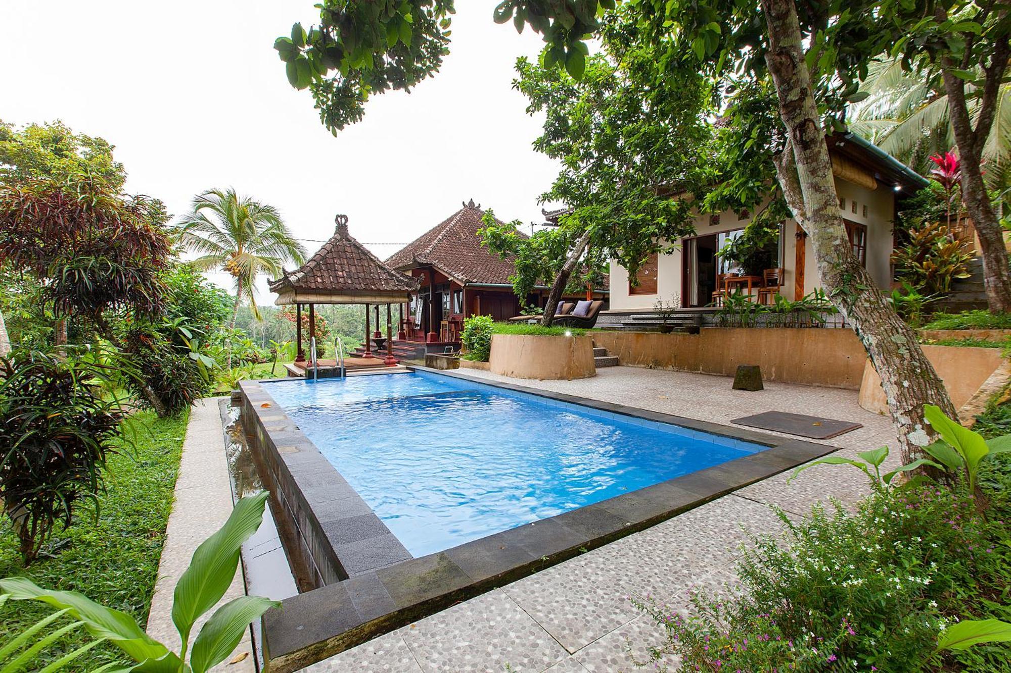 Pondok Hari Baik Balian Buitenkant foto