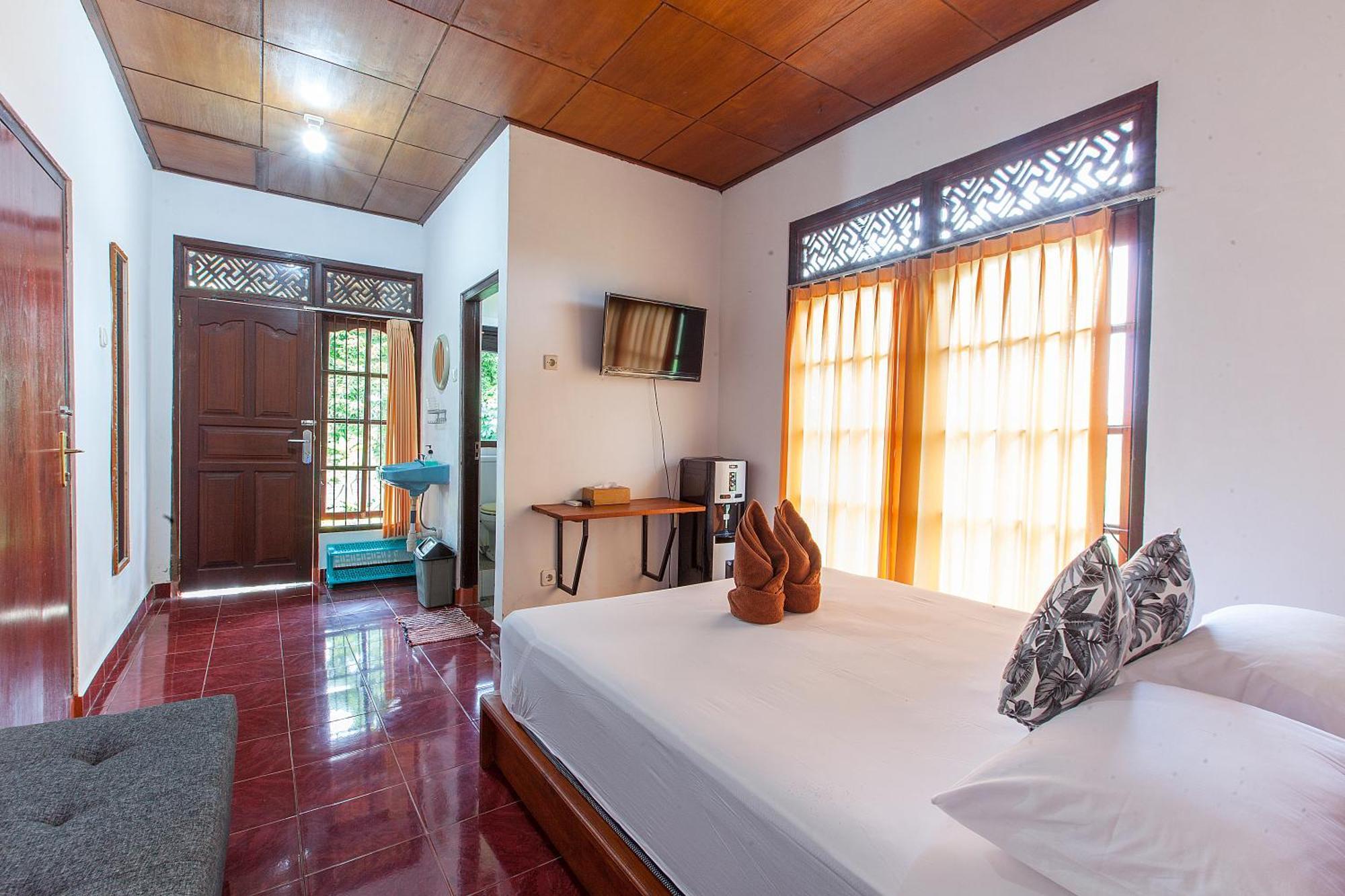 Pondok Hari Baik Balian Buitenkant foto